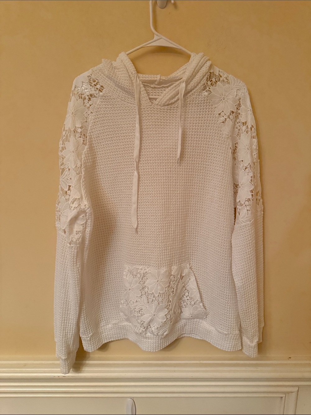 Women's White Lace-Sleeve‎ Crochet Knit Hoodie Size XL